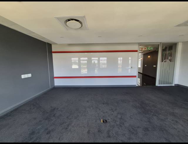 422M² OFFICE TO LET IN SANDTON CENTRAL